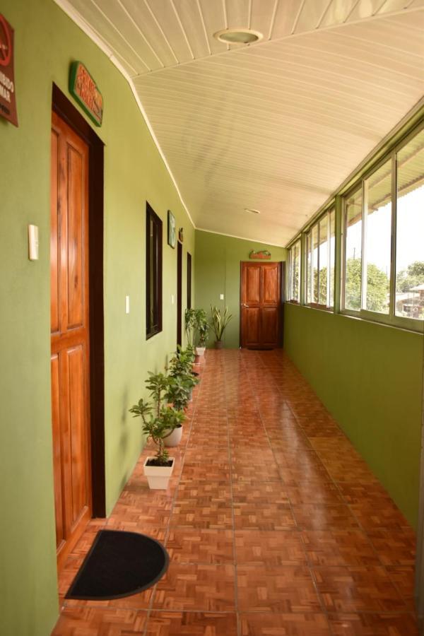 The Corner Airbnb Puerto Jiménez Exteriör bild